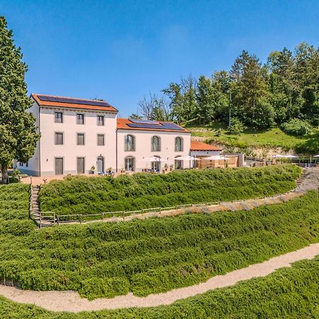 Villa Rocco Country House Ozzano Monferrato Bagian luar foto