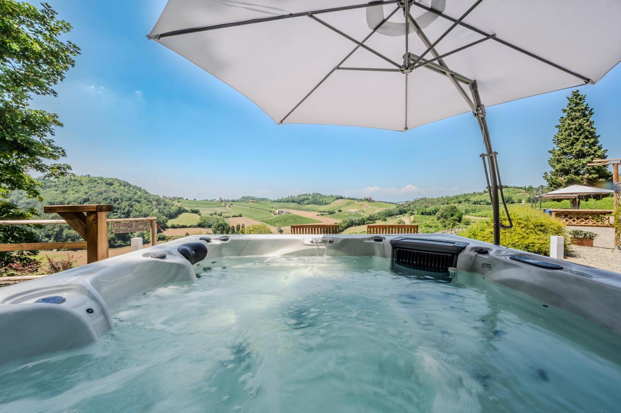 Villa Rocco Country House Ozzano Monferrato Bagian luar foto